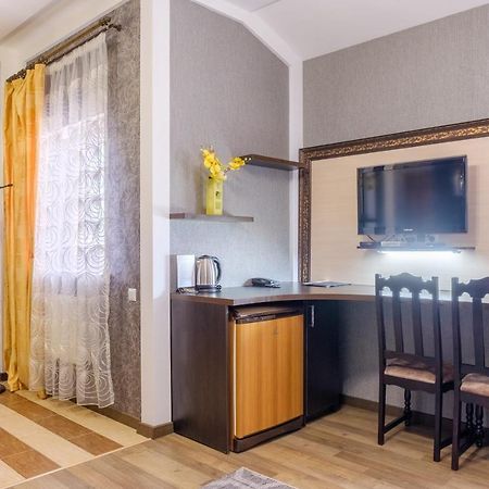 Slavia Hotel グロドノ エクステリア 写真