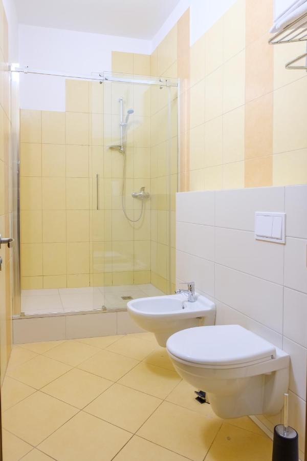 Slavia Hotel グロドノ エクステリア 写真