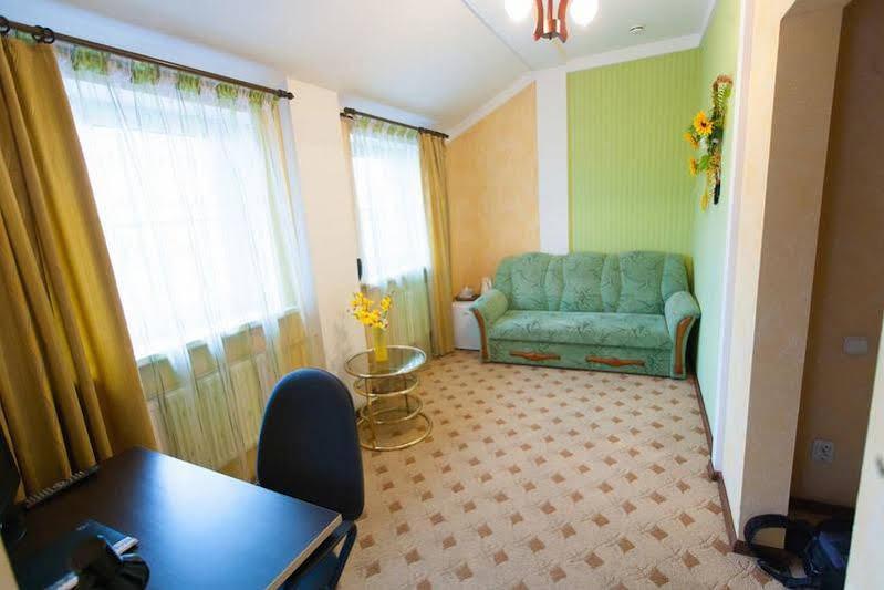 Slavia Hotel グロドノ エクステリア 写真